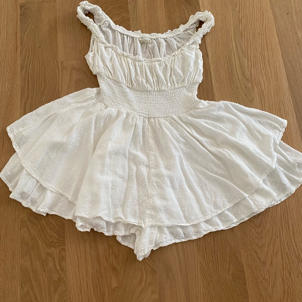 Urban outfitters White Ruffled romper